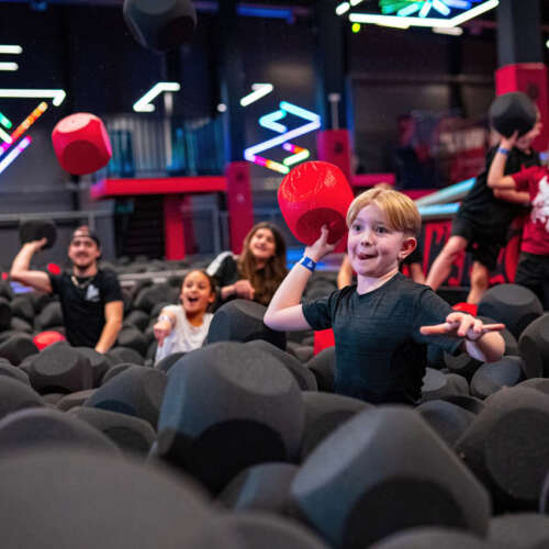 Foam pit cubes trampoline park Jump Yard ELI Play